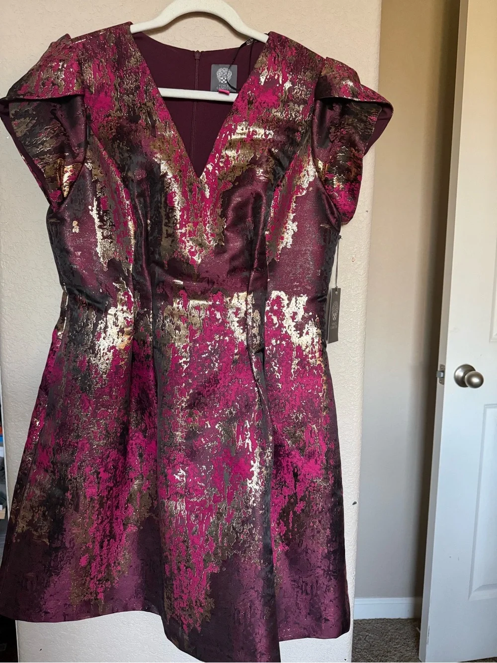 NWT Vince Camuto Metallic Jacquard Fit & Flare Dress